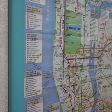 The Subway / Entire * Rome